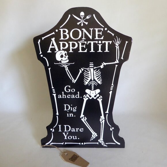 NEW 16” CRADLE TO GRAVE CURIOSITIES HALLOWEEN BONE APPETIT BUFFET TABLE SIGN - Picture 1 of 7